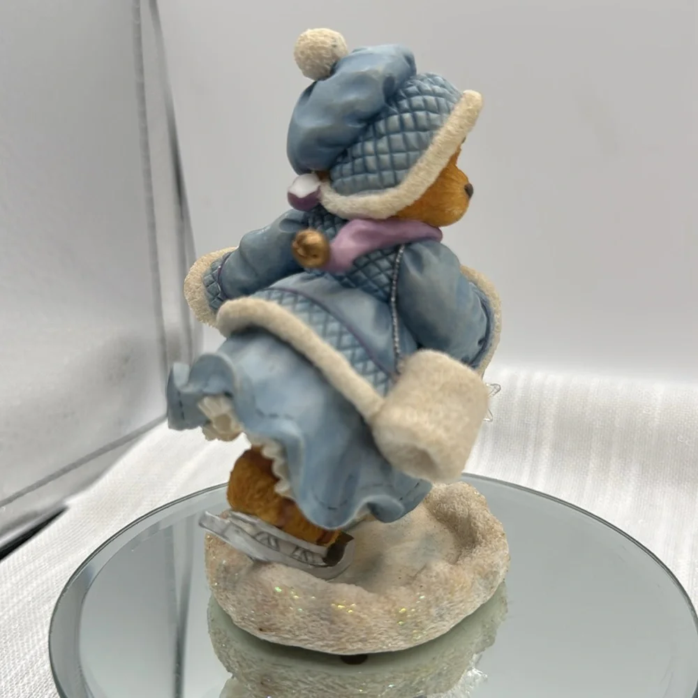 cherished teddies CANDACE Winter Bear Figurine 1997 skating on holiday joy